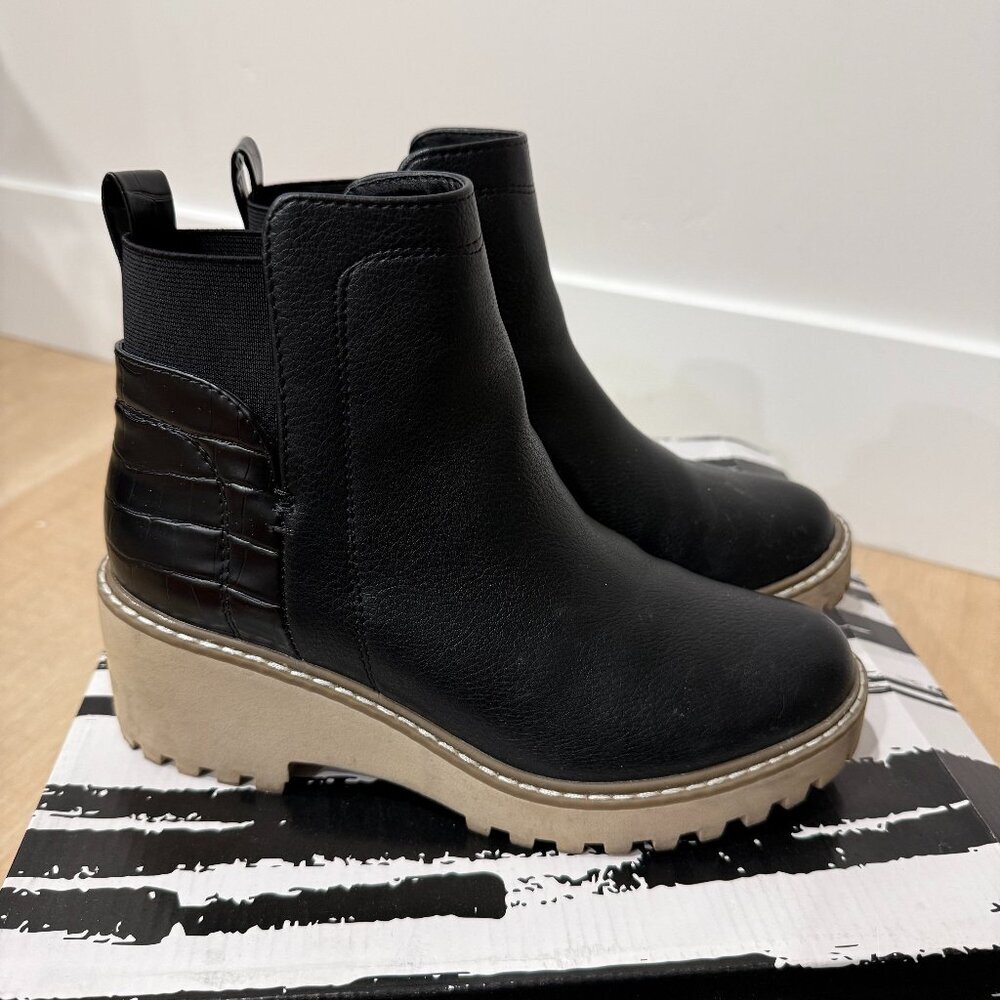 Dolce Vita Reille Chelsea Boot